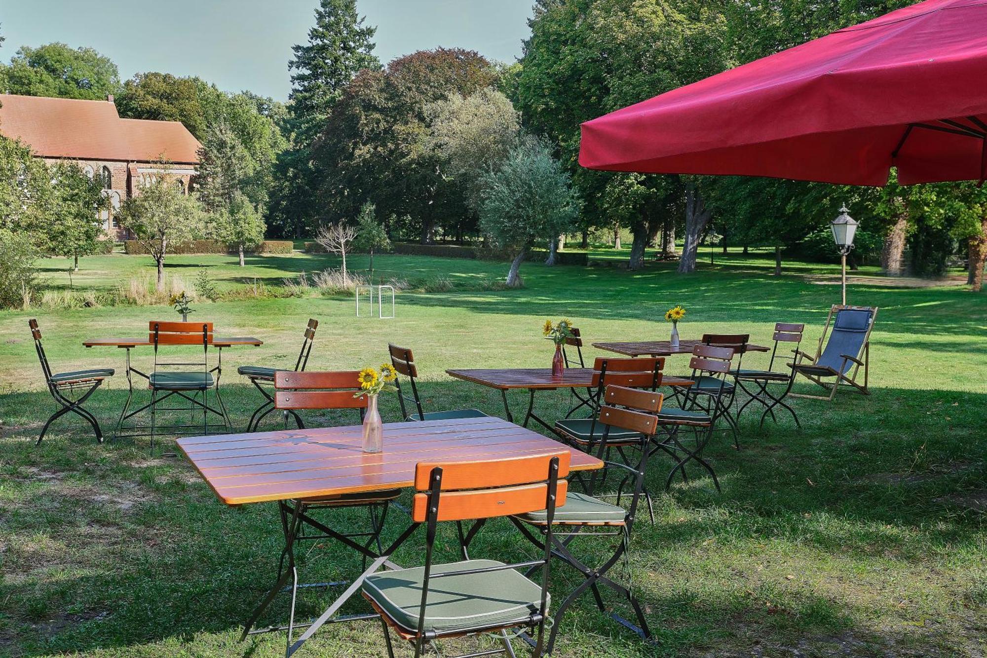 Klostergartenhotel Marienfliess Stepenitz Esterno foto